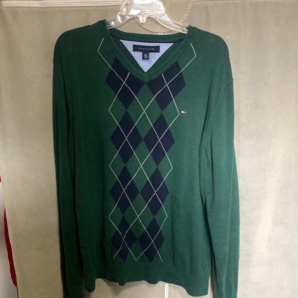 Tommy Hilfiger sweater - Picture 7 of 11